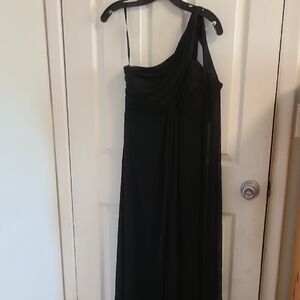 Alex Evenings Elegant Black One-Shoulder Dress